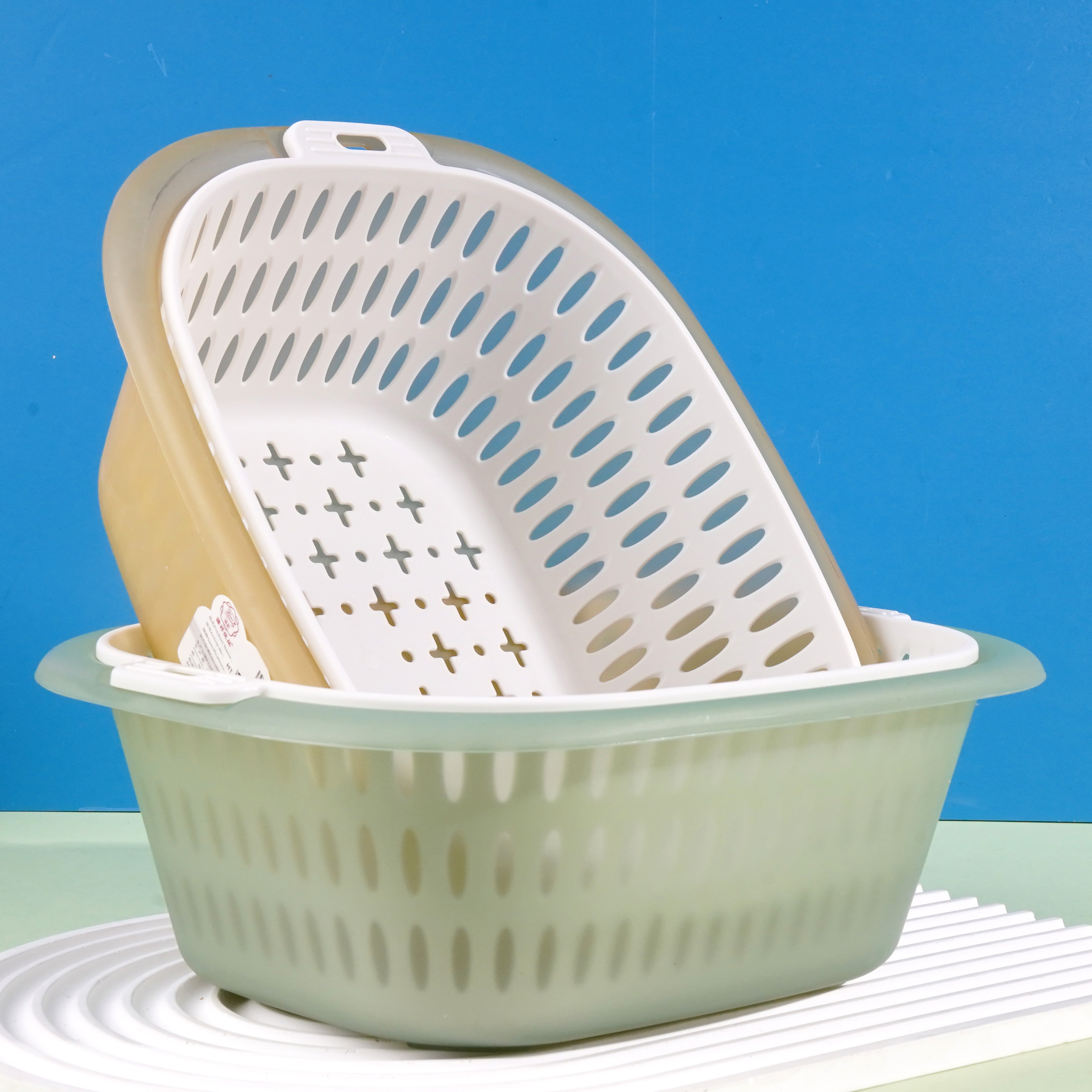HT-Transparent Medium-sized Double-layered Drainage Basket 8528