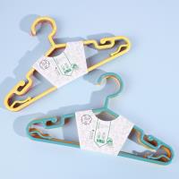 حامل ملابس عالي الجودة للأطفال، موديل 525.