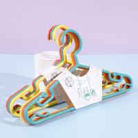 حامل ملابس عالي الجودة للأطفال، موديل 525.