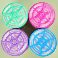 Le désodorisant d'air solide Thousand Cherry de 330 g.