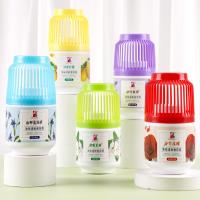 La crème parfumée Thousand Cherry avec un parfum frais et pur, de 200 g.