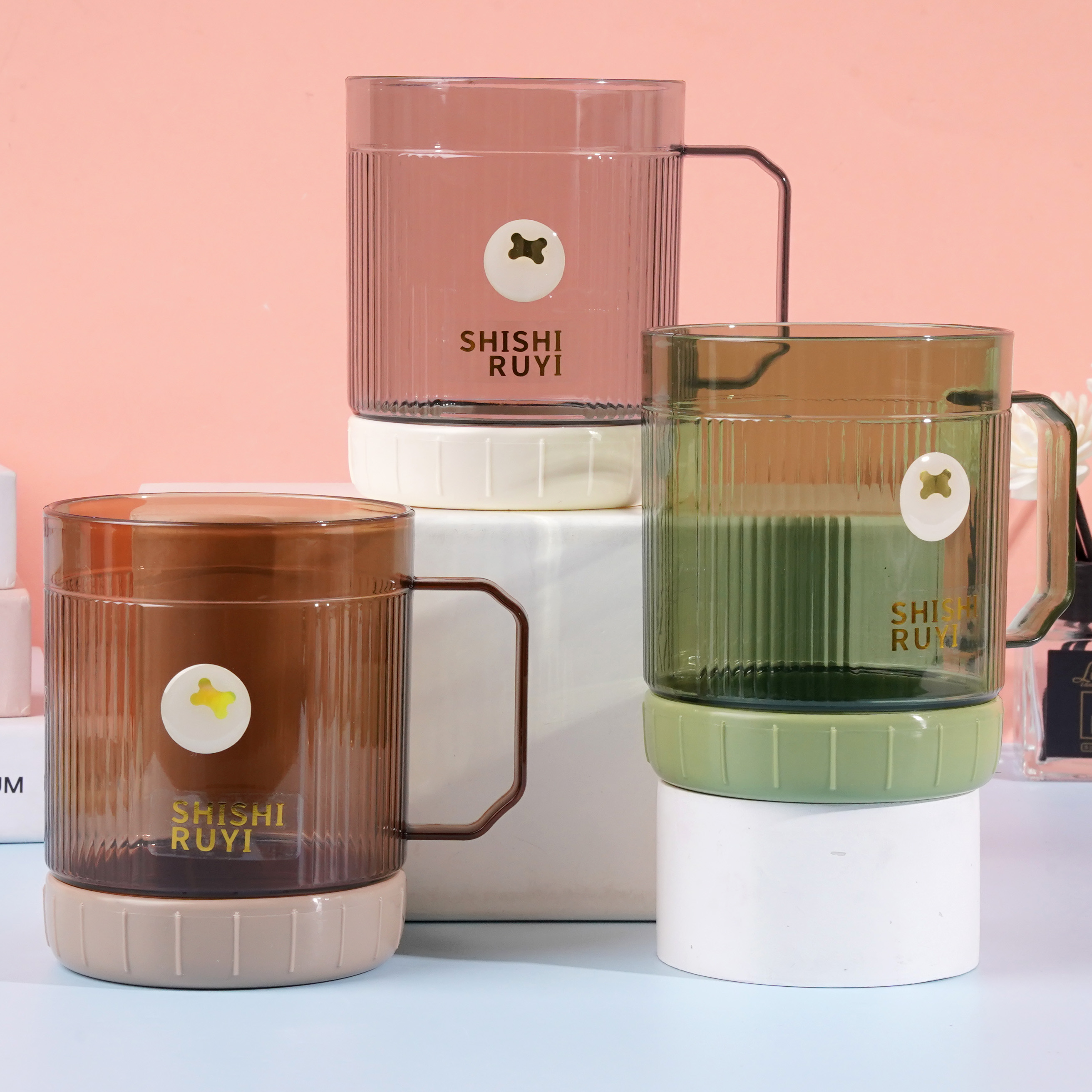 Rainbow Candy Light Luxury Vertical Striped Toothbrush Cup 8117