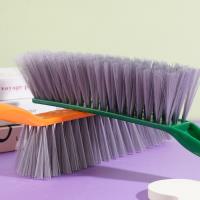 La version simplifiée du lit géant 168, avec un nouveau coloris, est disponible dans la gamme A.