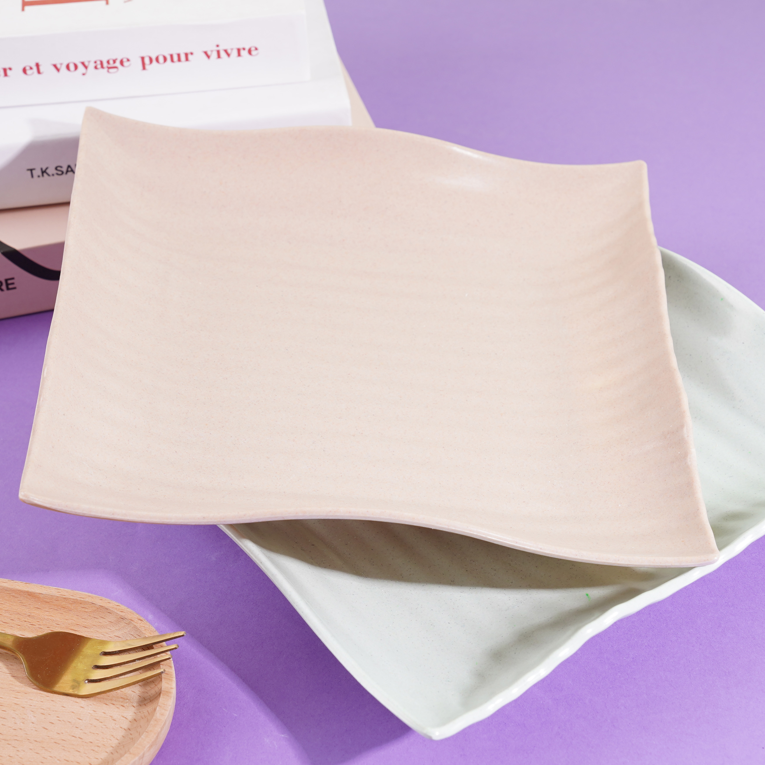 XM-320-9 Imitation Porcelain 9-Inch Striped Fruit Plate