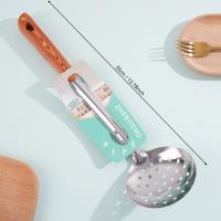 08 ثلاثة مسامير ذهبية و10 مصافٍ للتصفية.