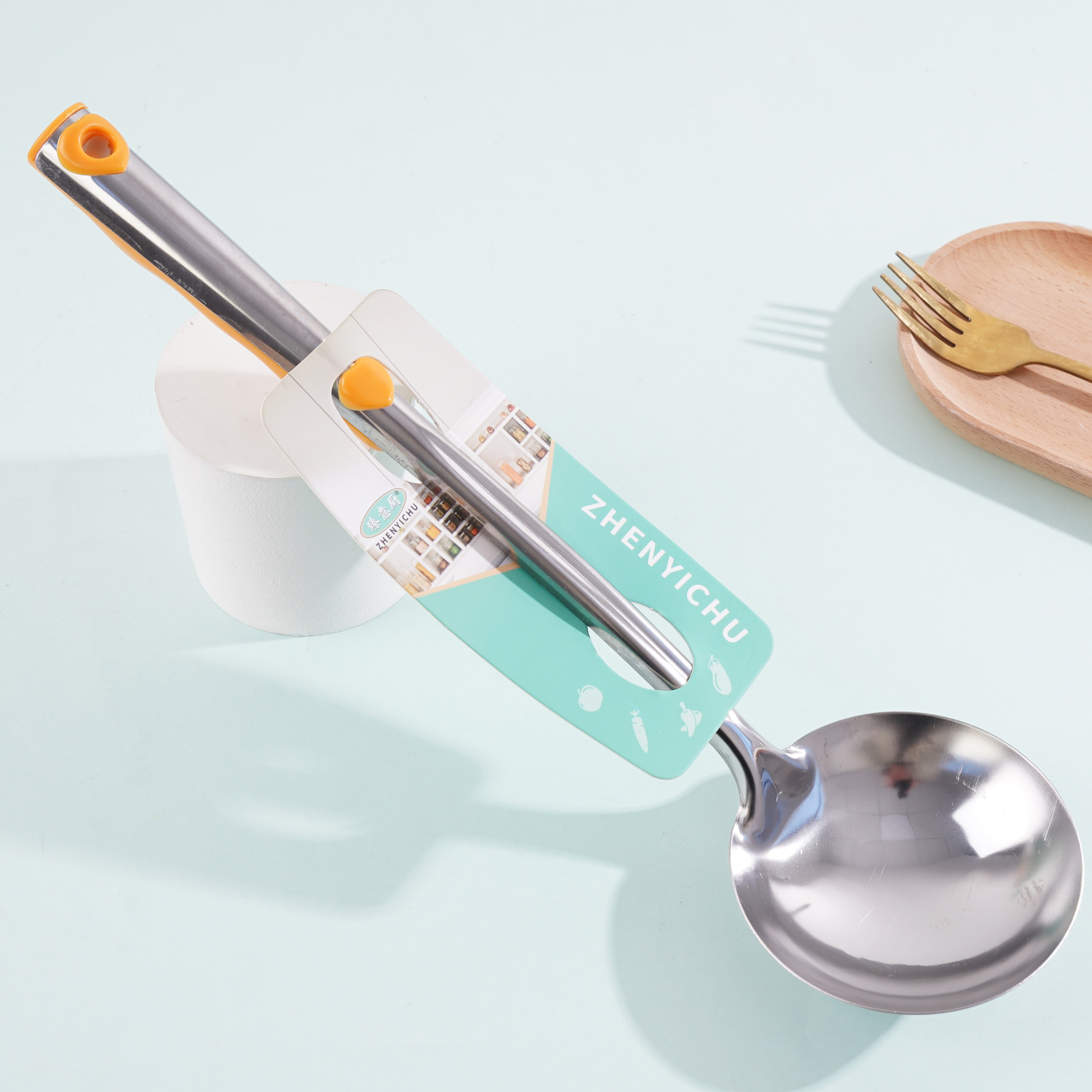 08 heart symbols, 10 spoons