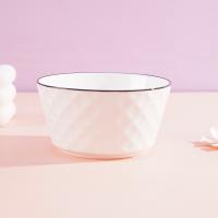 4.5-inch diamond rose bowl