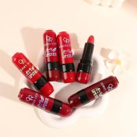 5795 أحمر شفاه.