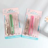 مجموعة من ثلاث قطع تتضمن سكين استخراج ورق التغليف LC1103.