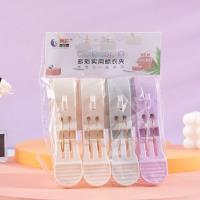 80 قطعة من أغطية الوسائد بحجم 40 سم × 40 سم.