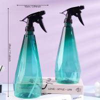 دلو رش كبير سعة 1 لتر.