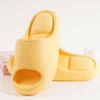 Woman, 39/40 years old - 01