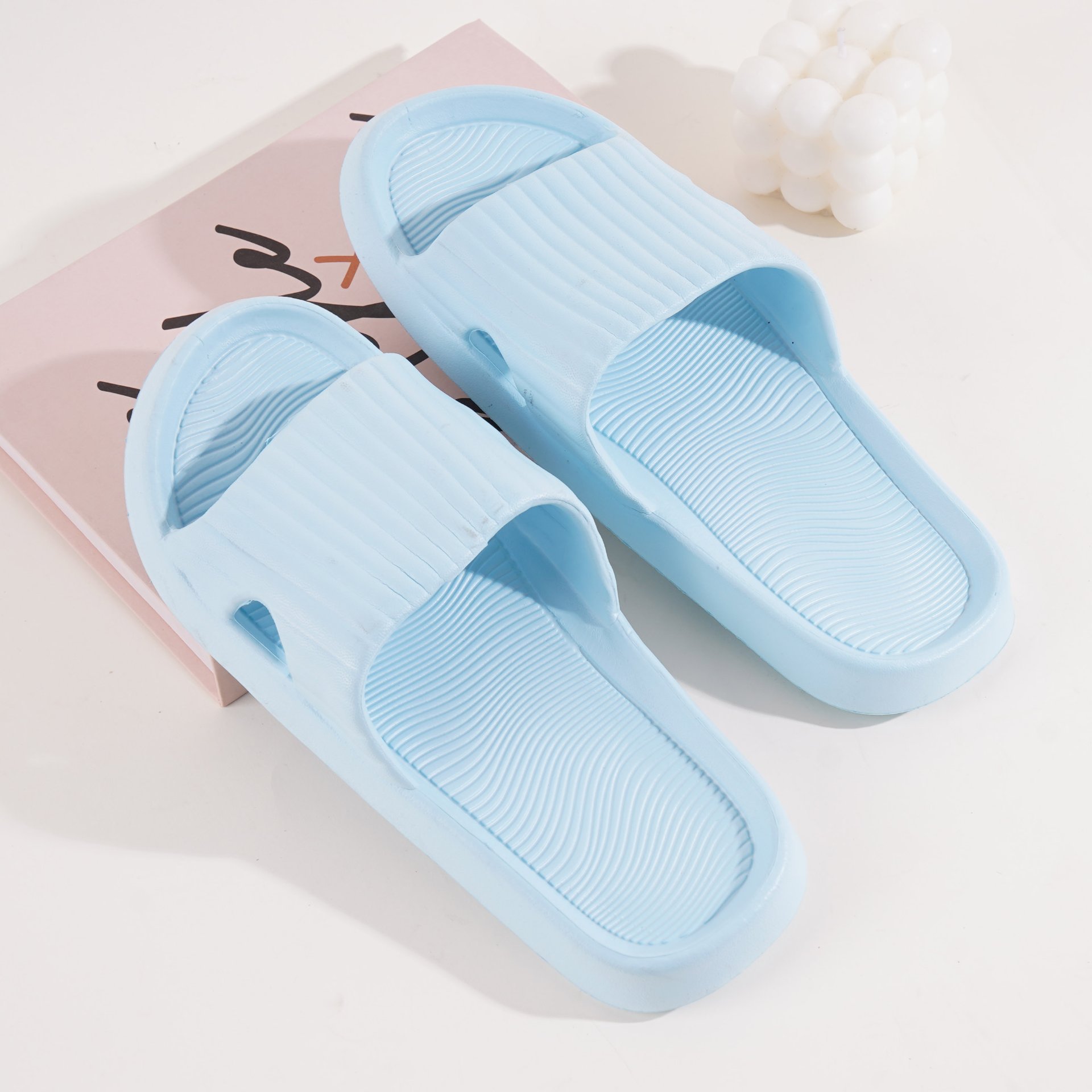 Woman, 39/40 years old - 03