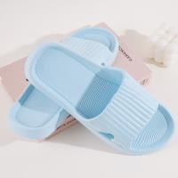 Woman, 39/40 years old - 03