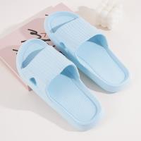 Woman, 39/40 years old - 03