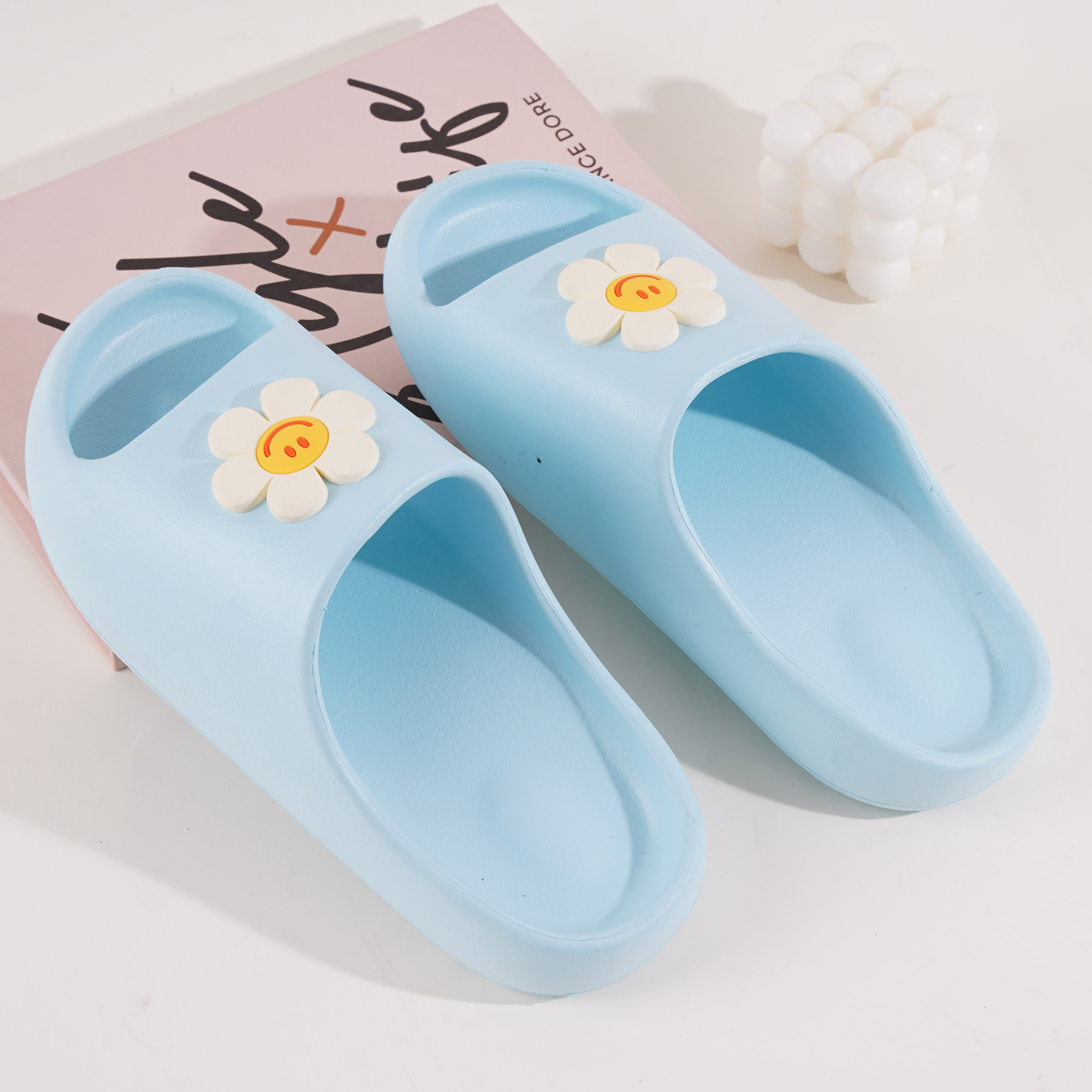 Injection molding 37/38—01