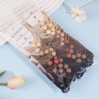 3 pieces of dried shrimp, ground into powder, with bead-headed rope and rubber bands