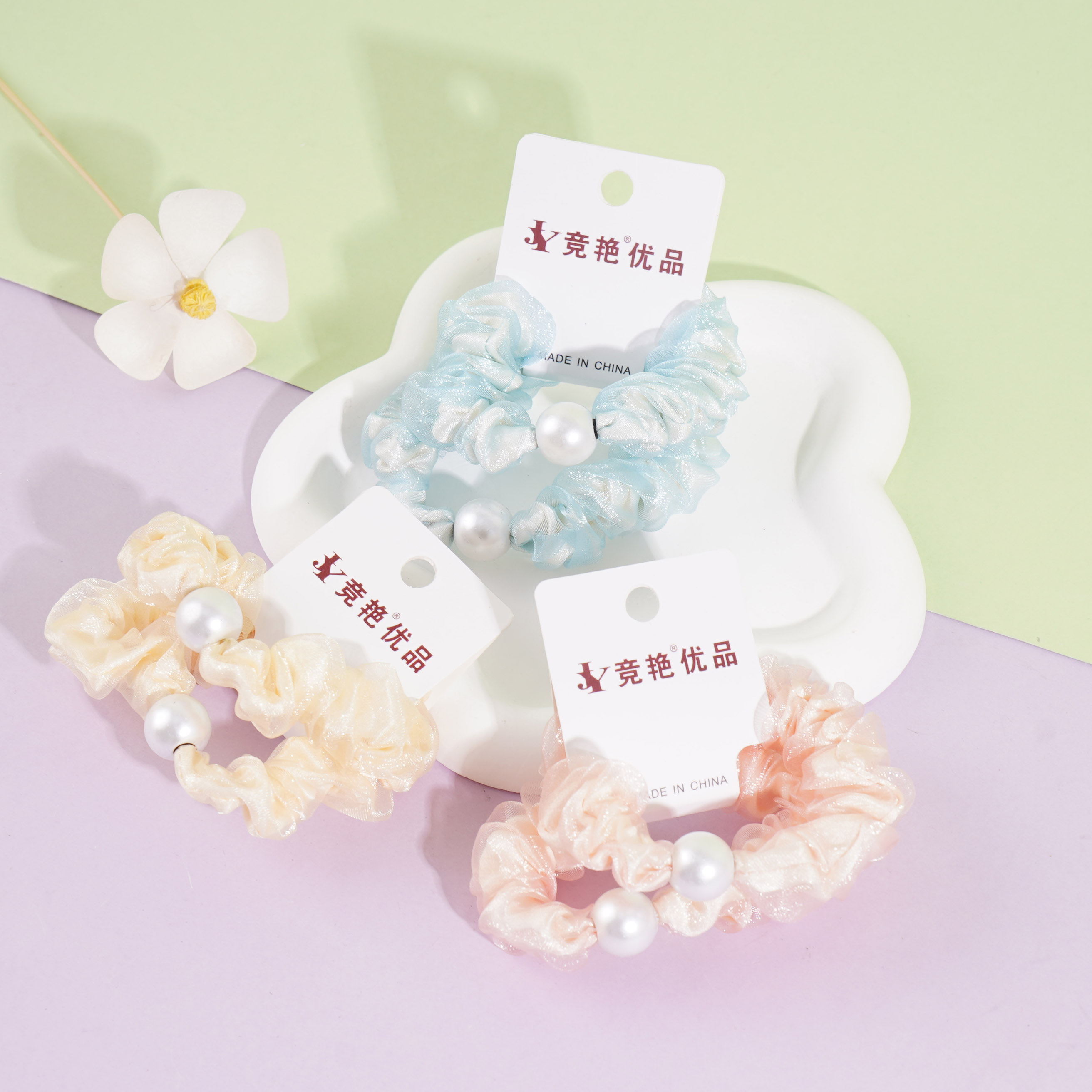 2 pieces of pearl-embroidered sheer silk intestines with intestine heads, ropes, and rubber bands