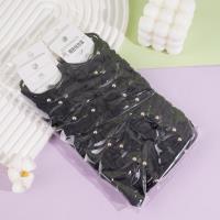 3 round gold beads in a delicate set, combined with a headband and rubber bands (black)