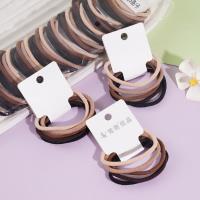 5 pieces of Ghent A-style sling rubber bands