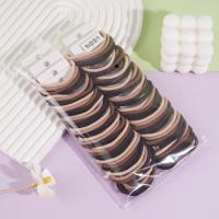 5 pieces of Ghent A-style sling rubber bands