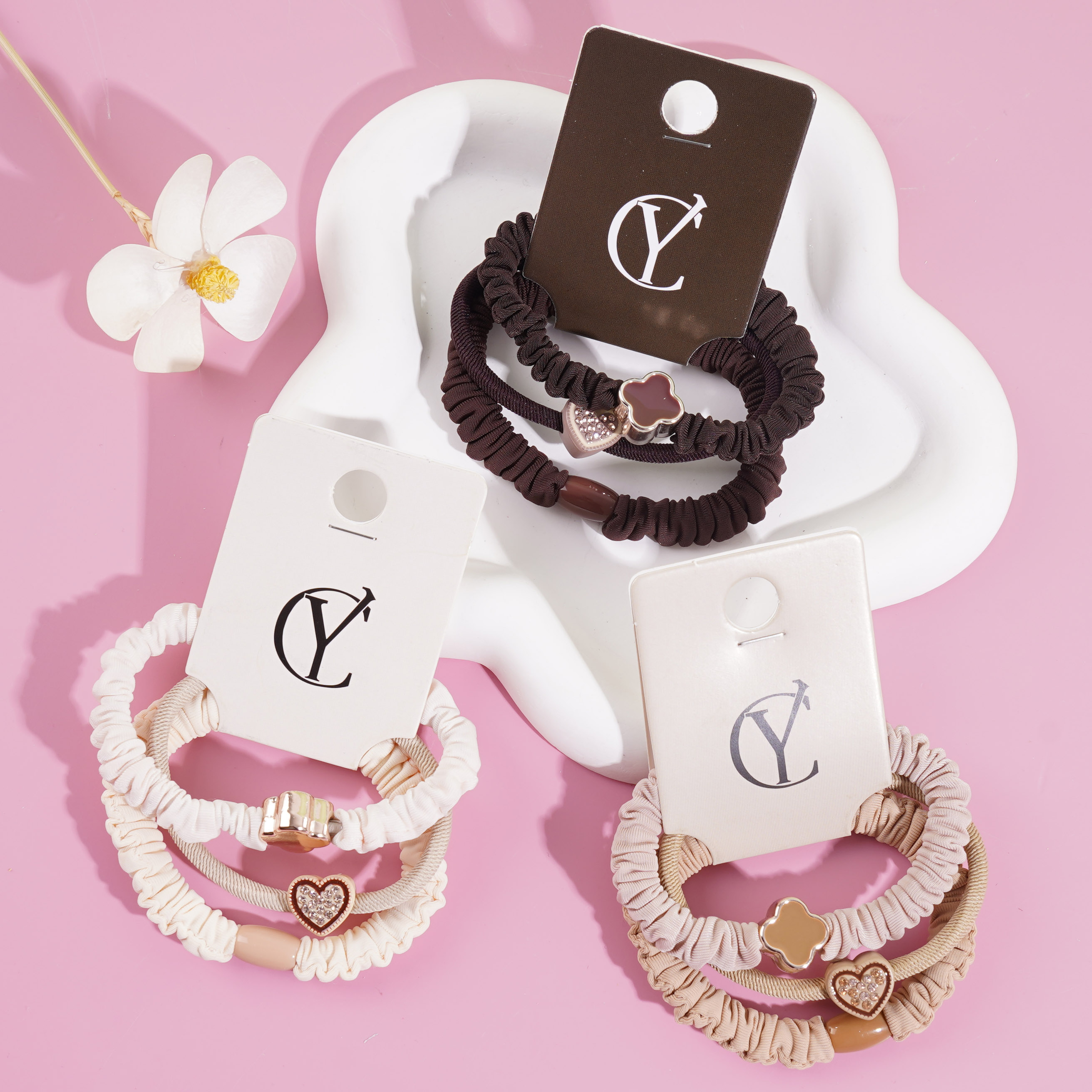 3 four-leaf clover heart-shaped combination headbands and hair ties