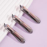 مقص الأظافر ذو الفم المستوي HM6663-1AD.