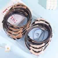 قلادة ربطة عنق مزينة بأربعة أحرف صينية / مشبك شعر.