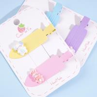 مشابك دجاجتين مع قطعة من الحديد وبعض الملحقات، مثل مشبك BB.