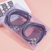 A double-headed hoop hair clip with a thousand-bird pattern and a bow knot design