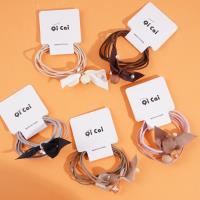 2 élastiques pour cheveux en satin avec des embouts ronds