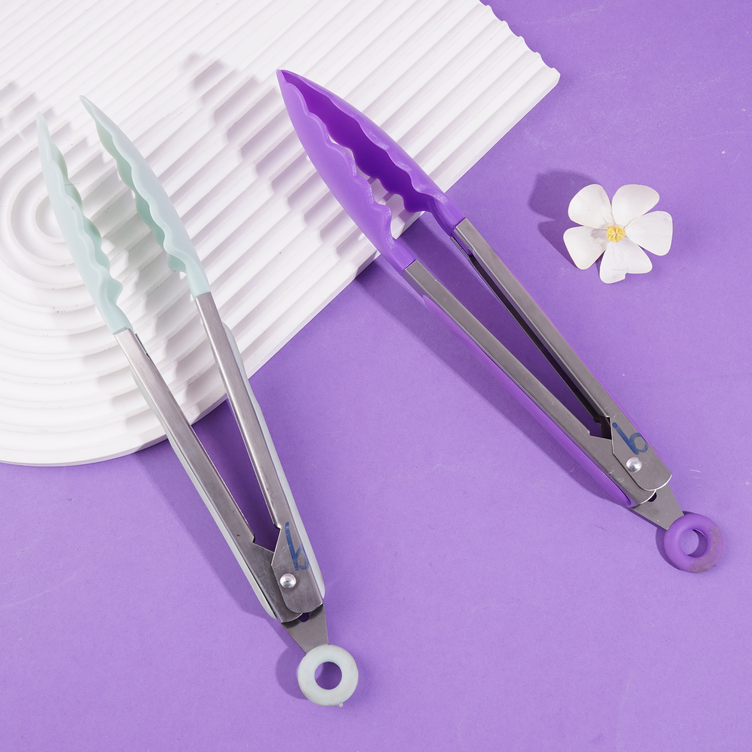 Short silicone clips