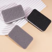 0331 contains three sponges with sand, perfect for scrubbing and cleaning.