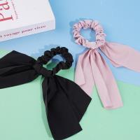 Satin bow-shaped waistband