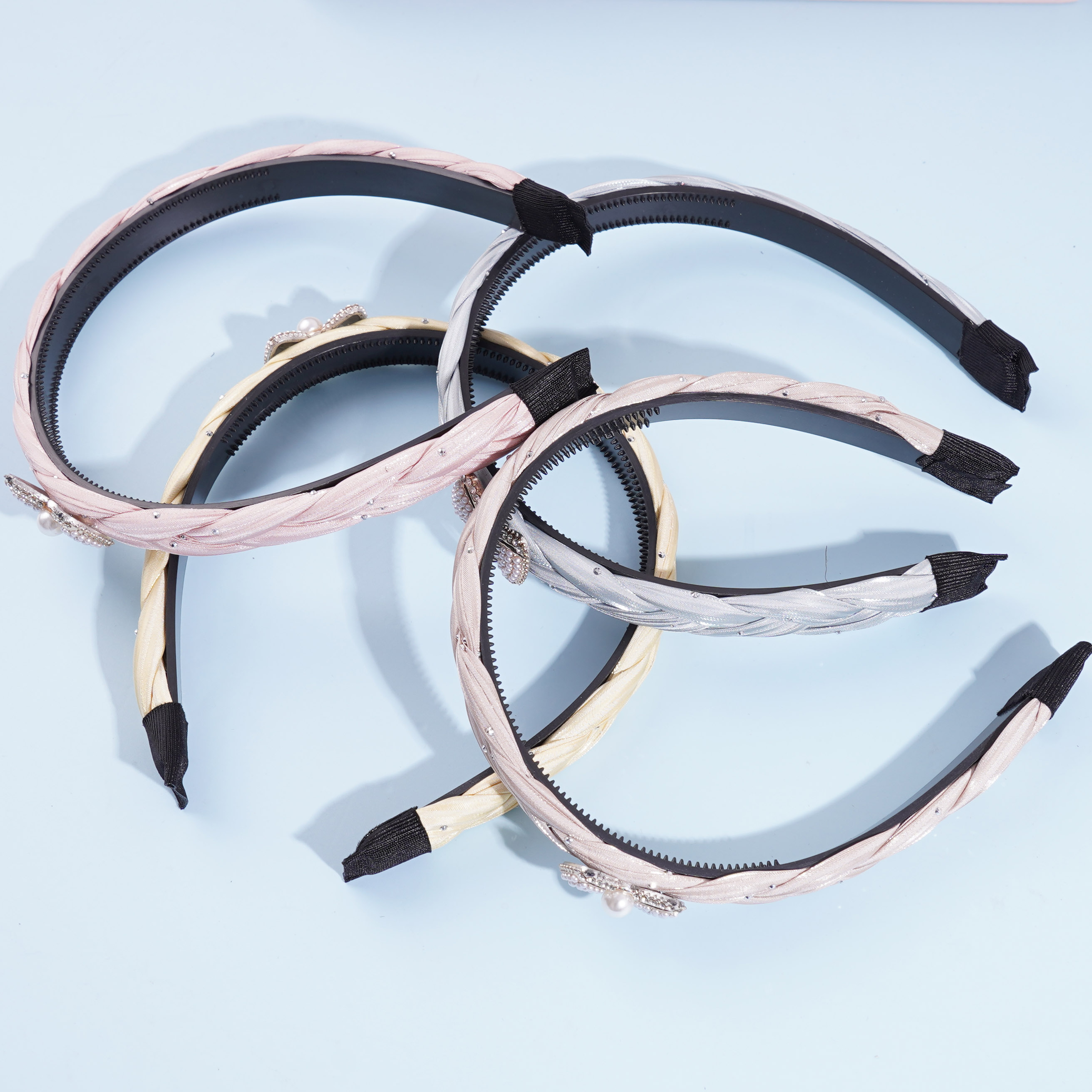 Striped pearl braid headband hair clip