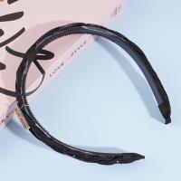 Smiley braid headband hair clip