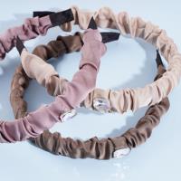 Ruffled rectangular diamond-shaped headband buckle