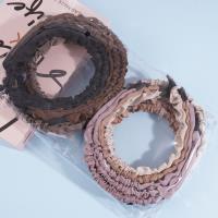 Ruffled rectangular diamond-shaped headband buckle