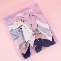 Milk coffee, studded pearls, fluttering ribbons, and duck-shaped clips