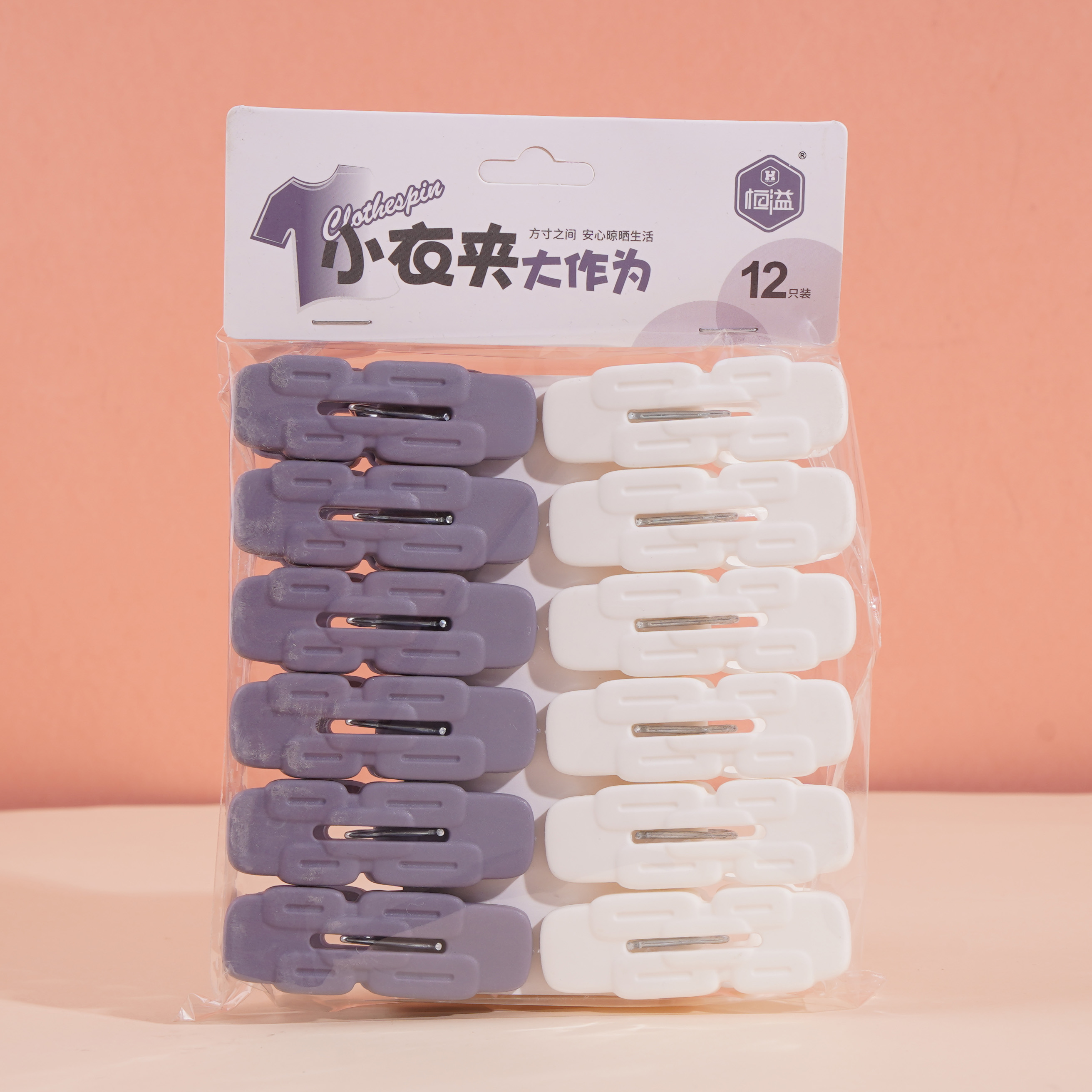 12 exquisite HY-1555 clothes hangers