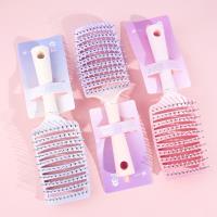 مشمول في هذا المنتج: 6789 فرشاة تسريح الشعر الملونة من الإنترنت.