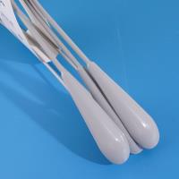 حاملات الملابس المضادة للانزلاق 606 مع أغطية للأكتاف، 3 قطع.