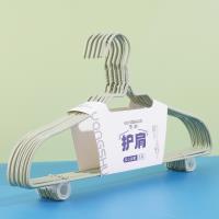 8509 رفوف ملابس مقوّاة لحمالات الكتف، 10 قطع.