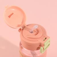 9017 tasses en plastique pour boissons décontractées.