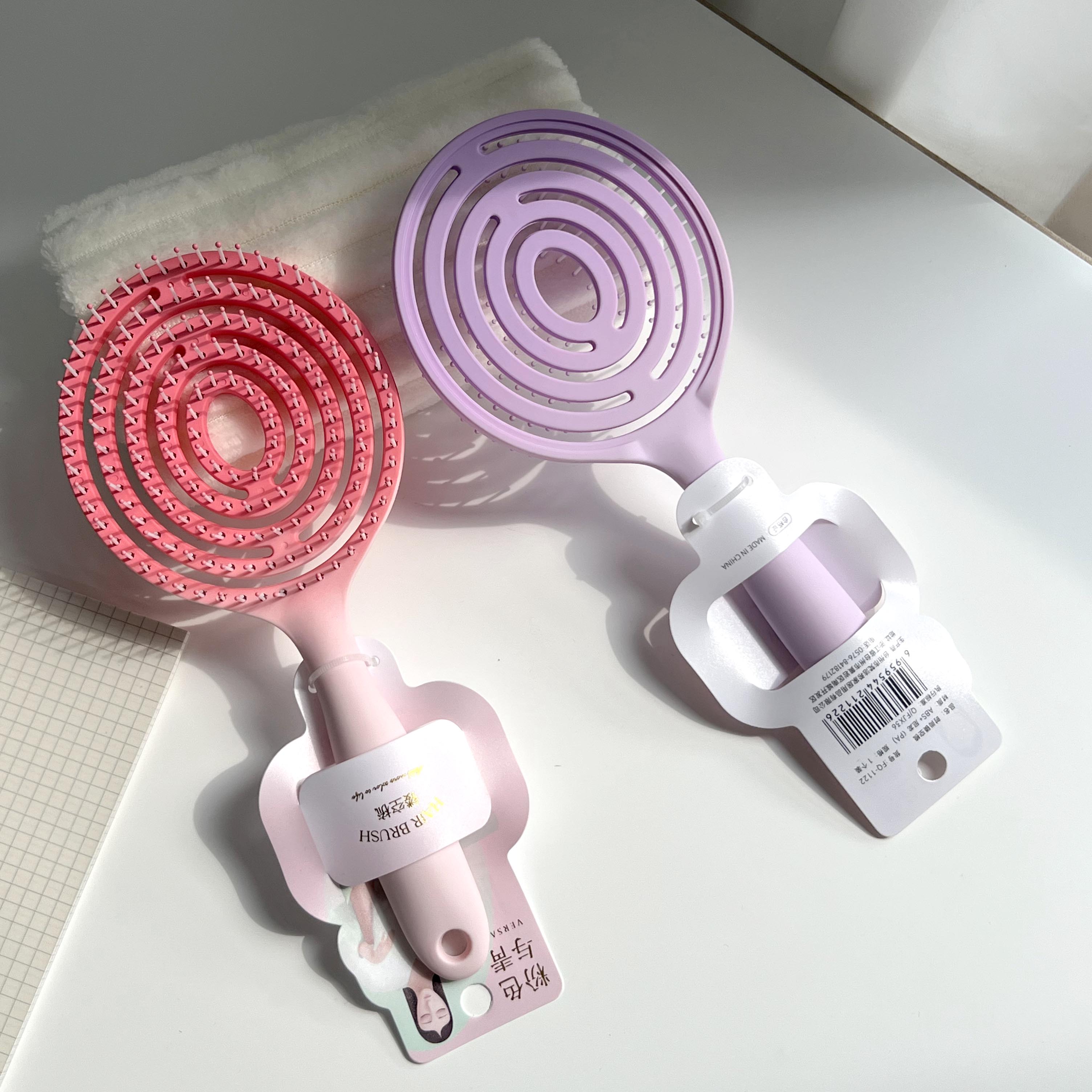 TD-1122 Fashionable Hollow-Out Comb