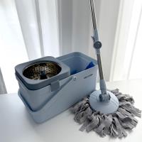 2680 مكنسة دوارة مزودة بمحركين.