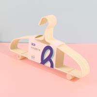 8901 شماعات ملابس.