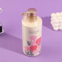 4892 Lotion de bain hydratante au langage secret · Pétales de rose