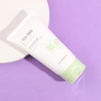 4427 مطهر تنظيف مرطب مضاد للدهون للشعر والبشرة 150 مل.