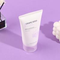 2997 Grape Seed Moisturizing and Translucent Cleansing Milk